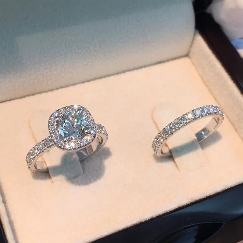 Infinity Twist Pavé Ring Duo